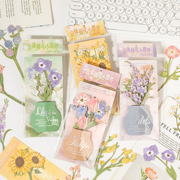 Flower arrangement small ornaments